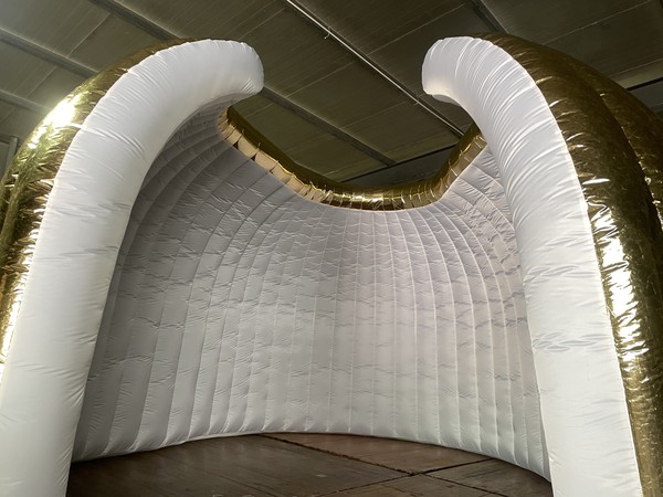 Gold inflatable dome Gold inflatable dome