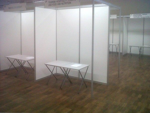 4x 1m x 2m trade fair stands