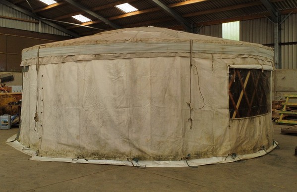 Canvas yurt with window