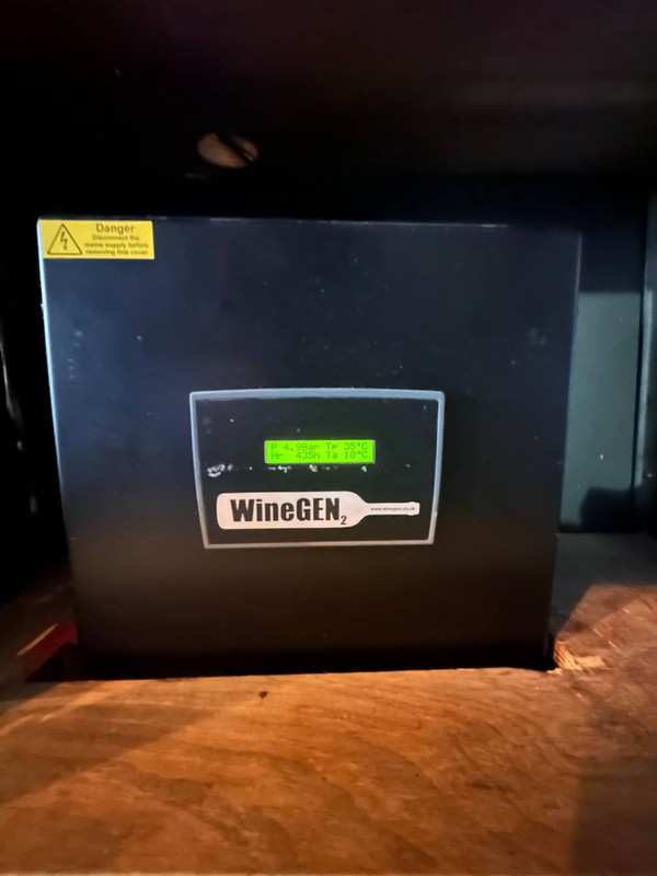 WineGEN2 Nitrogen Generator