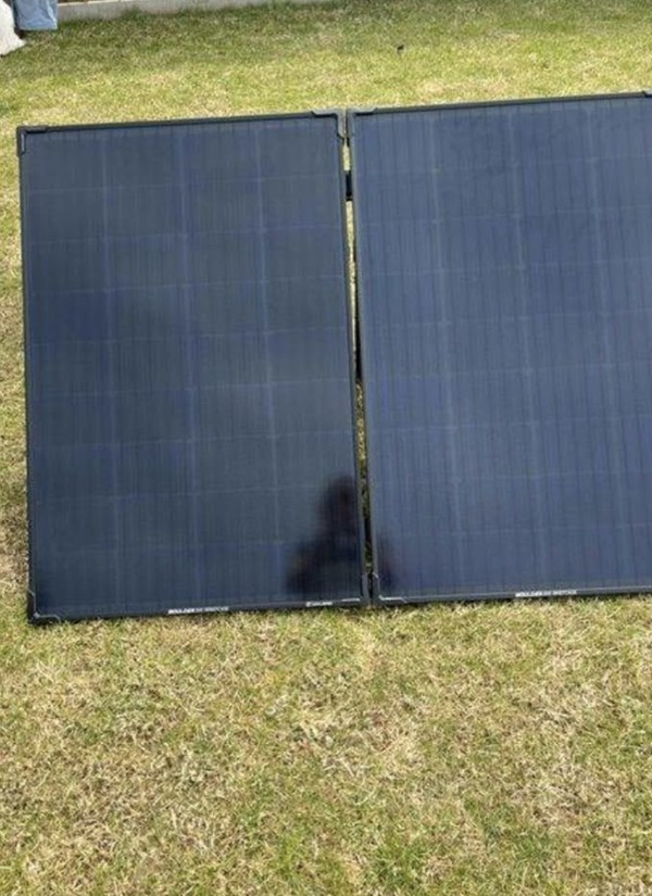 Folding solar panels for sale