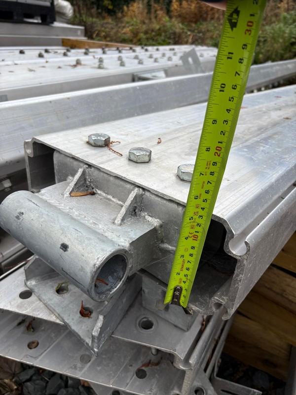 Aluminium profile 135mm x 390mm