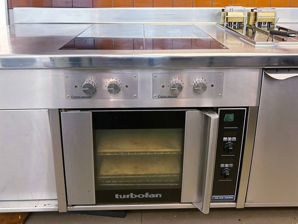 Cooking bench with Blue Seal oven Cooking bench with Blue Seal oven