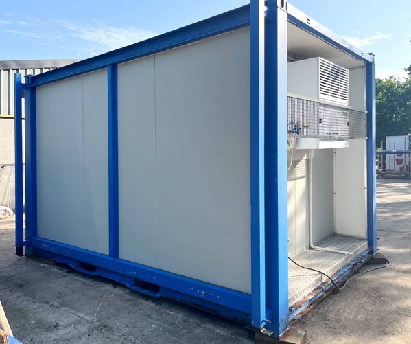 Fridge / freezer container for sale