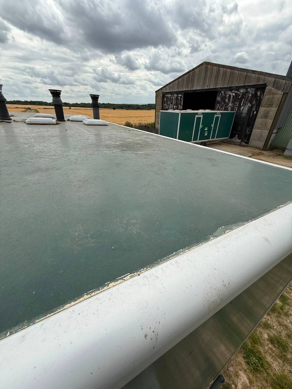 Shower trailer roof