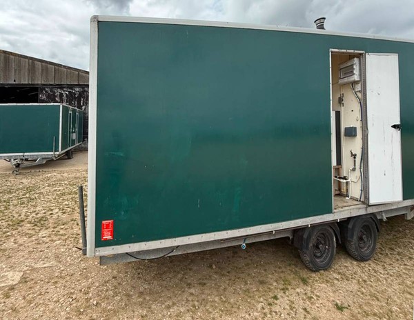 Shower unit for sale (Trailer)