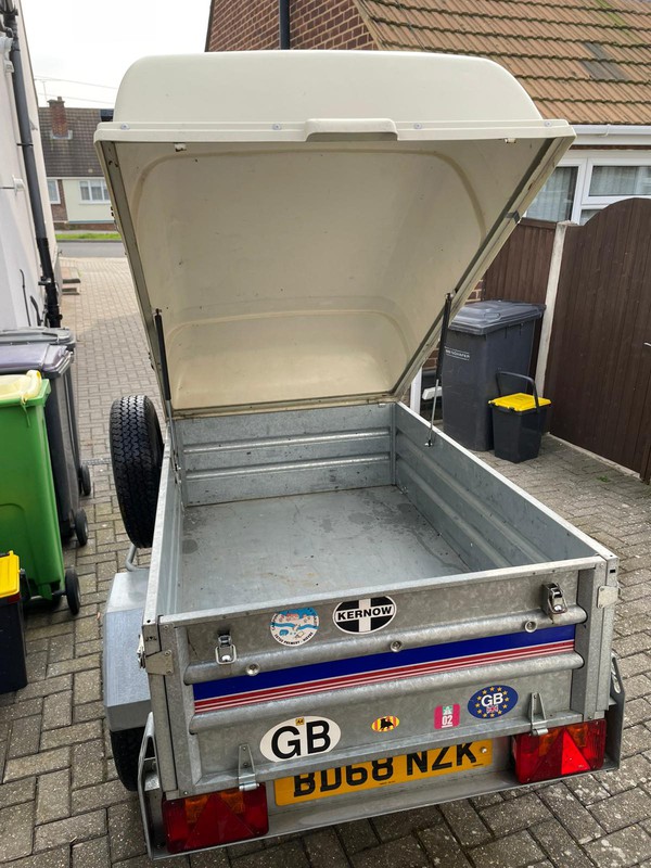 750kg unbraked trailer