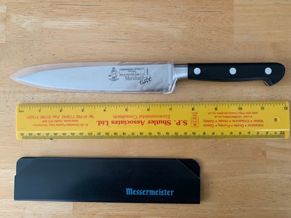 6 Messermeister Chef's Knives 6 Messermeister Chef's Knives