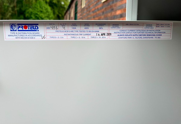 Distribution Box With 120m Mains Cable Distribution Box With 120m Mains Cable