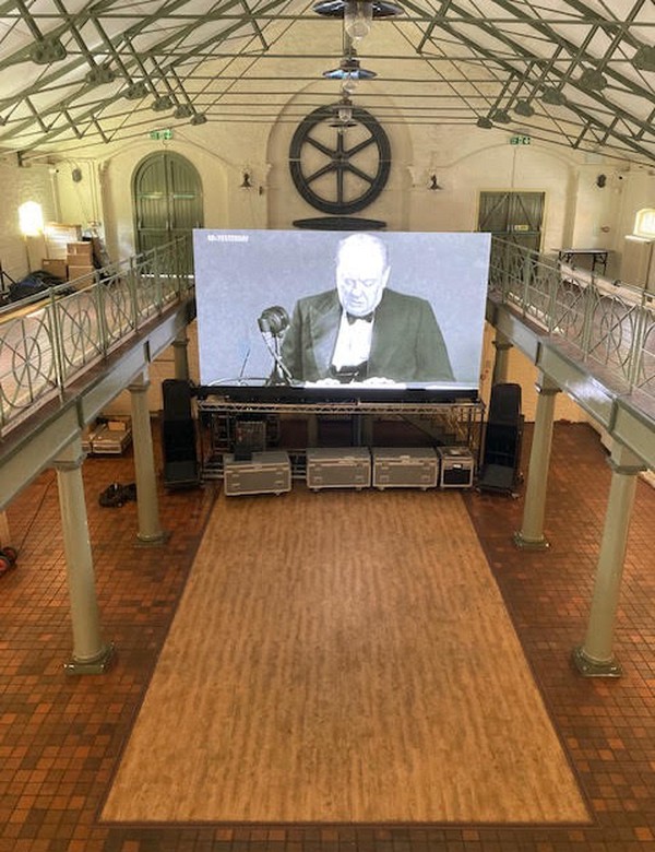 6m x 3.5m LED Video Wall For Sale
