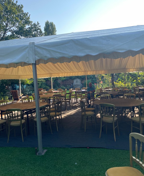 9m x 15m Clearspan Marquee 9m x 15m Clearspan Marquee