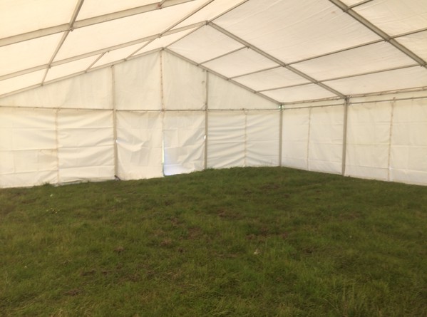 9m x 15m Roder Clearspan Marquee 9m x 15m Roder Clearspan Marquee