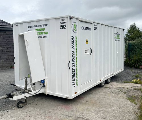 Groundhog building site welfare trailer