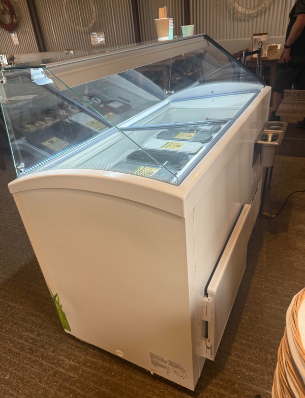 10 Tub Ice Cream Freezer 10 Tub Ice Cream Freezer