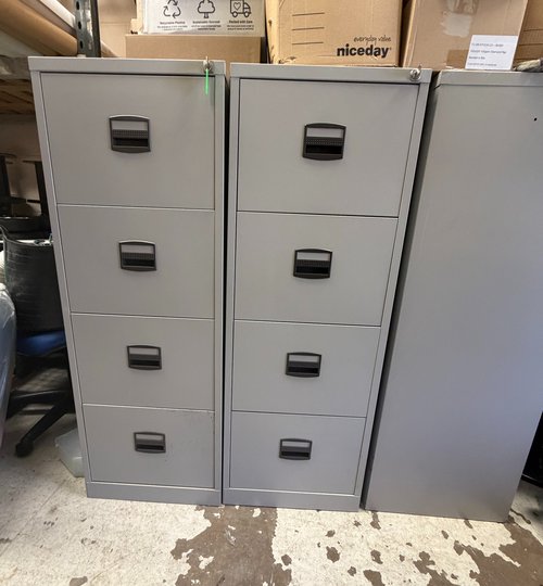 4x Standing Draws For Sale