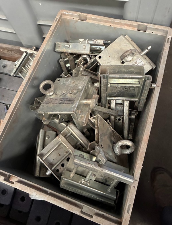 26x Keder Clamps