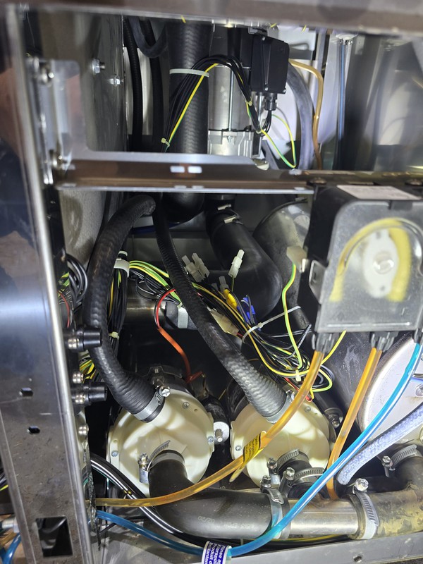 Used Maidaid Dishwahser UT132-E Used Maidaid Dishwahser UT132-E