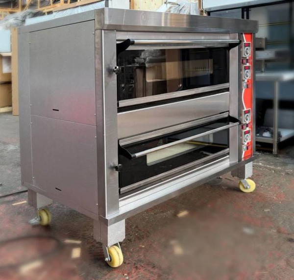 Two deck gas pizza oven Two deck gas pizza oven