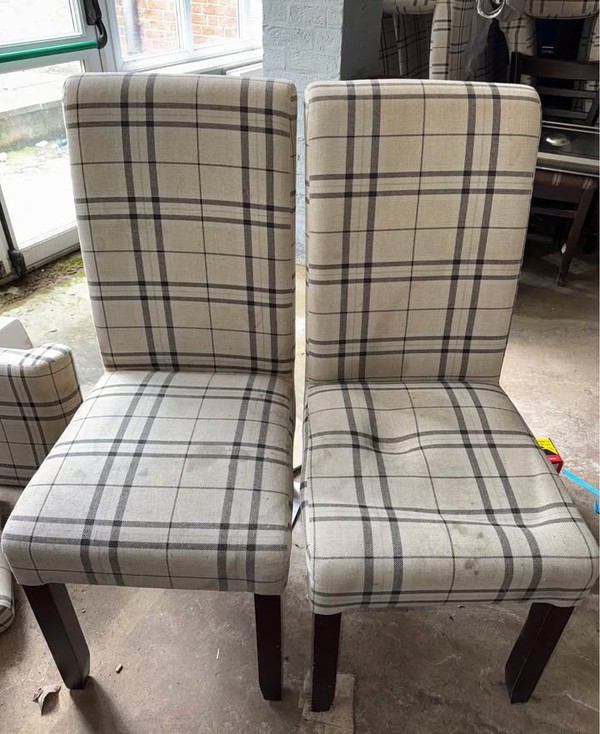 15x White Checked Dining Chairs For Sale