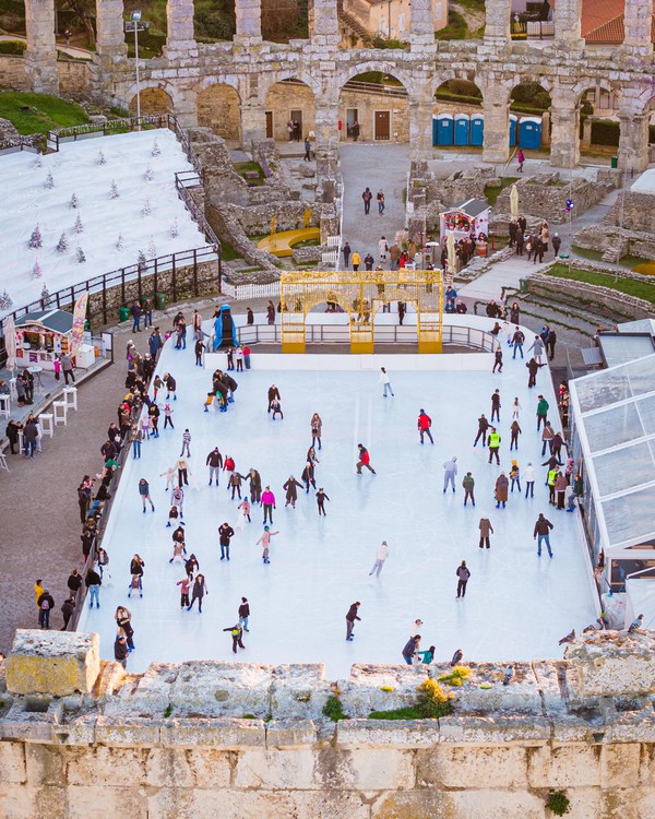 Seasonal ice rink for sale Seasonal ice rink for sale