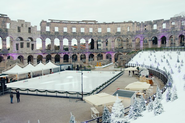 20m x 30m Ice rink for sale 20m x 30m Ice rink for sale