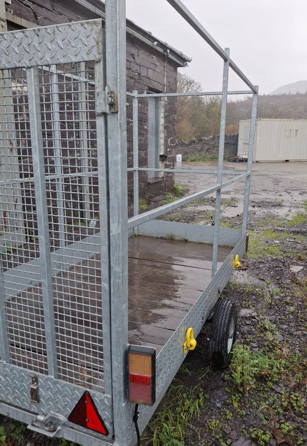 Portable Toilet Trailer Portable Toilet Trailer
