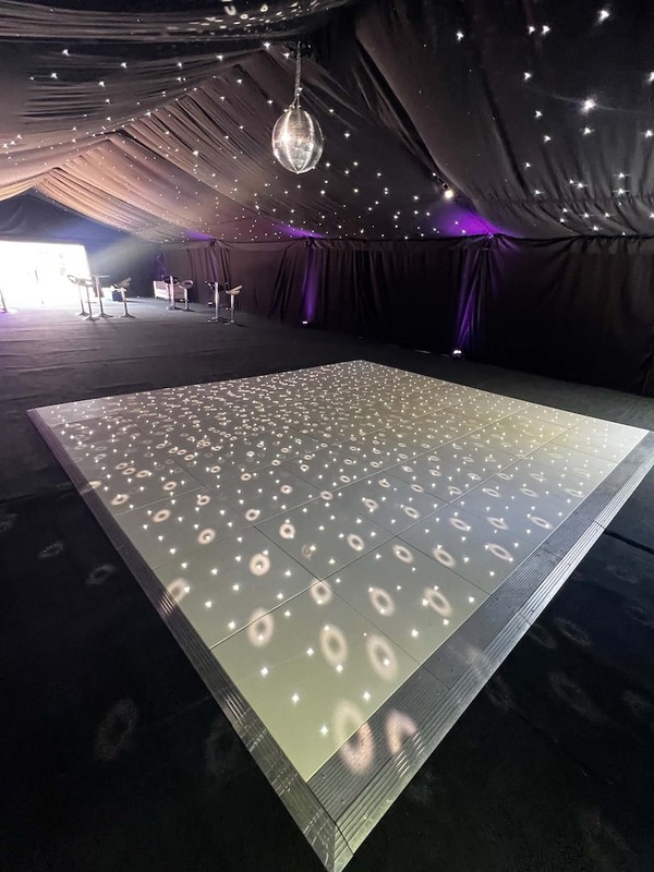 Portable Floor Makers 16ft x 16ft White LED Dance Floor Portable Floor Makers 16ft x 16ft White LED Dance Floor