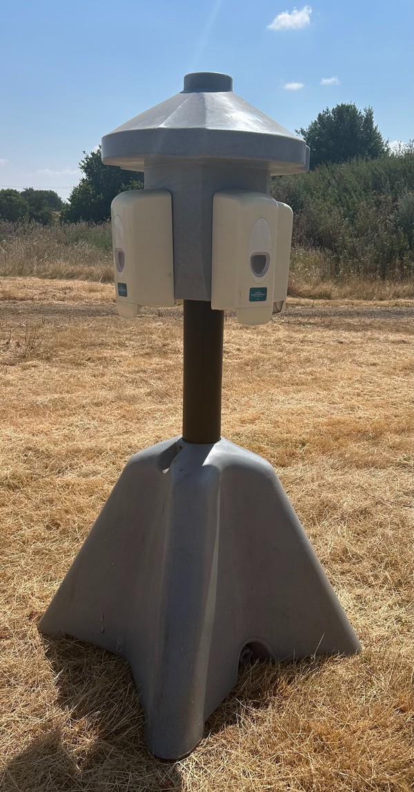 Used 8x Hand Sanitiser Stands Used 8x Hand Sanitiser Stands