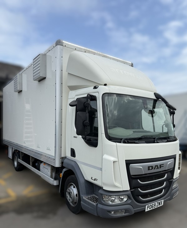 Large catering truck for sale Large catering truck for sale