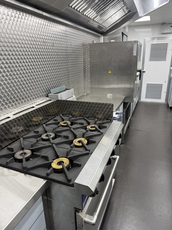 TV / Film Location Catering Truck six burner range cooker TV / Film Location Catering Truck six burner range cooker