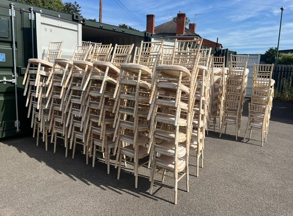 Second Hand Limewash Chiavari Chairs Second Hand Limewash Chiavari Chairs