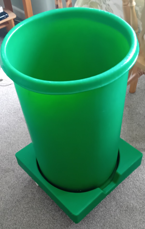 Flour bins 75 litre (green) Flour bins 75 litre (green)