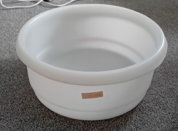 flour bin flour bin