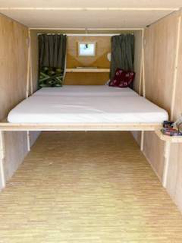 Box trailer with bed Box trailer with bed