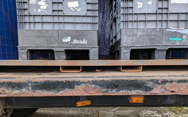 Used 6x Storage Stillages Used 6x Storage Stillages