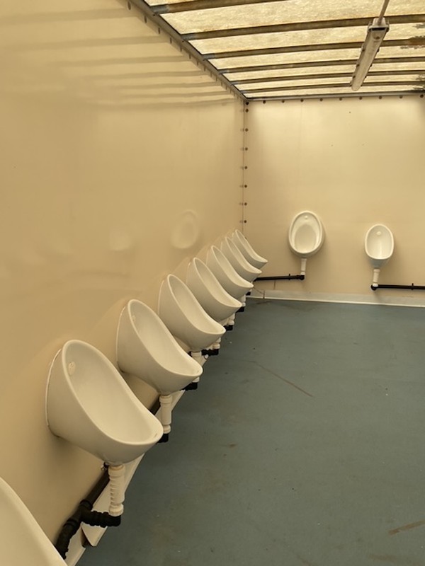 Urinal Trailer for 20 Urinal Trailer for 20