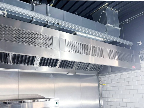 Kitchen ventilation / Extractor Kitchen ventilation / Extractor