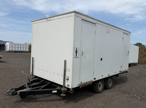 2 + 1 Toilet Trailer For Sale