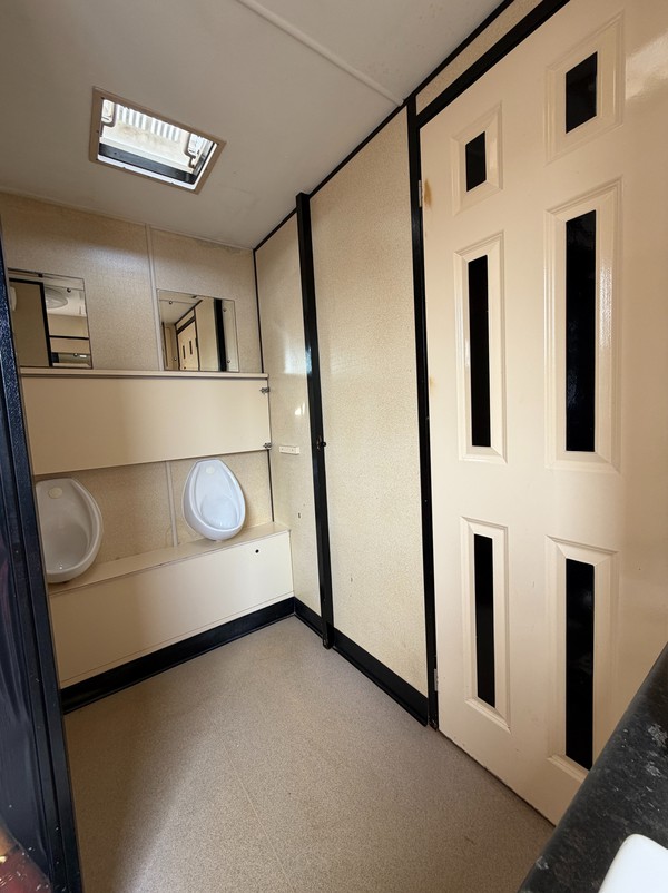 Used 2 + 1 Toilet Trailer