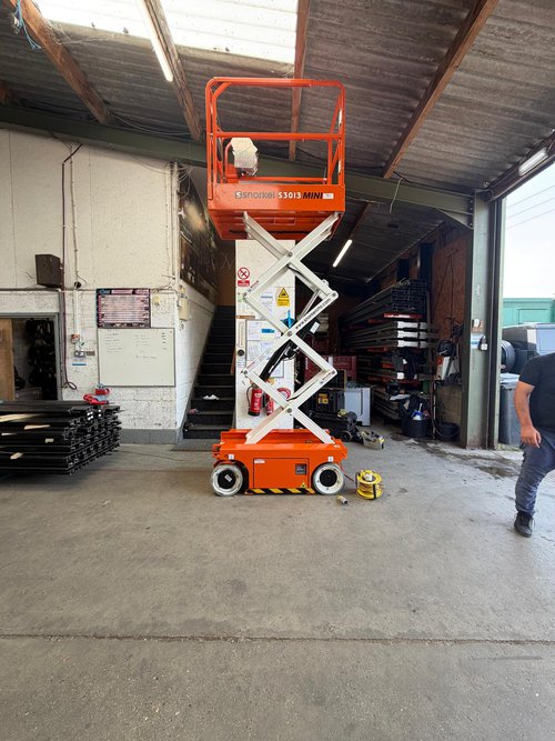Snorkel S3013 Mini Access platform for sale