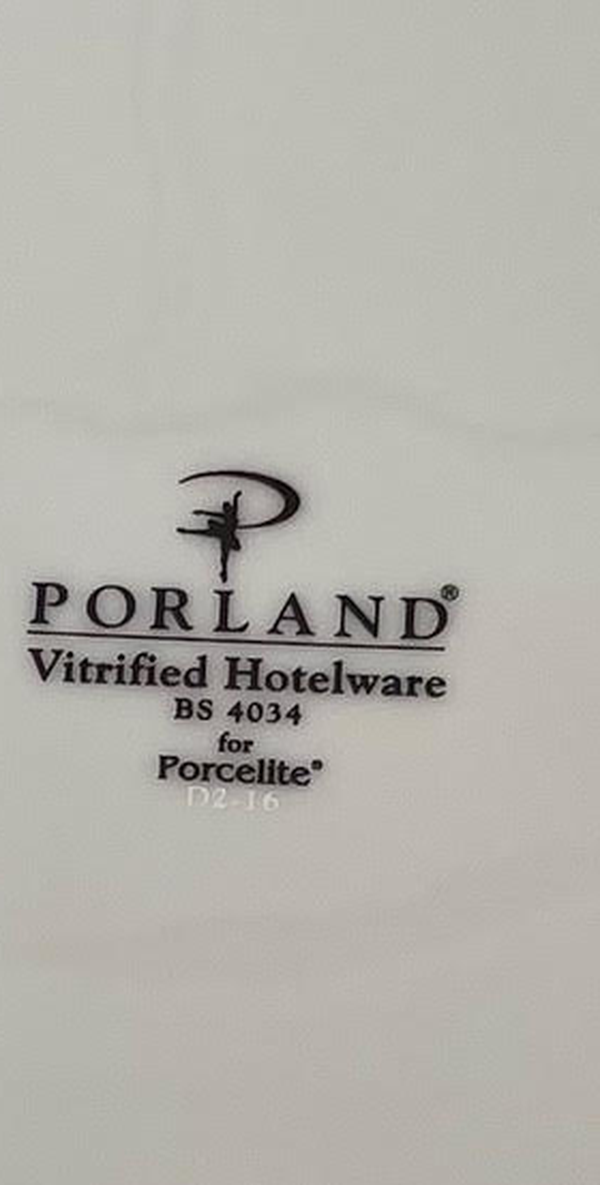 Second Hand White Porcelite Plates Second Hand White Porcelite Plates