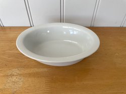 White Porcelite Lipped Oval Pie Dish