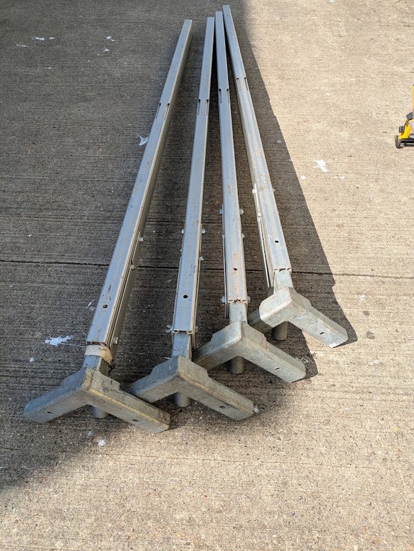 Roder pagoda frame legs / brackets Roder pagoda frame legs / brackets