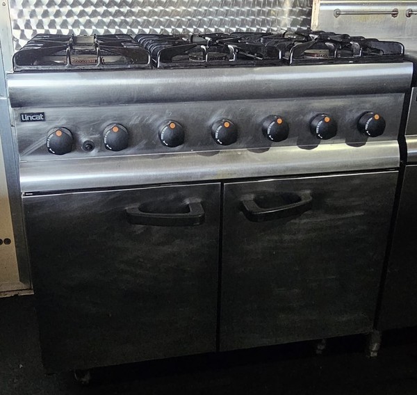 Hog Roast / BBQ Catering Trailer (Triple Axle) - Chester 7 Hog Roast / BBQ Catering Trailer (Triple Axle) - Chester 7