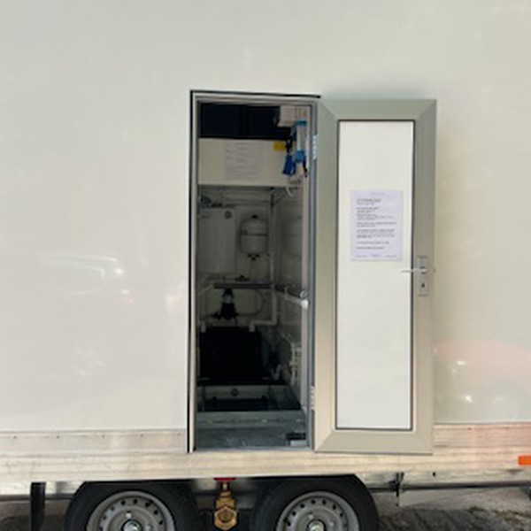 Selling 4 Bay Mobile Toilet Trailer