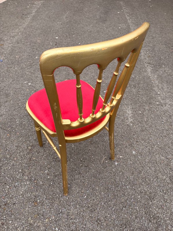 Gold Cheltenham banqueting chairs / red pads for sale Gold Cheltenham banqueting chairs / red pads for sale