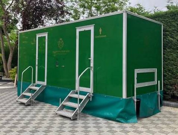 Toilet trailer 3 + 1 for sale Toilet trailer 3 + 1 for sale