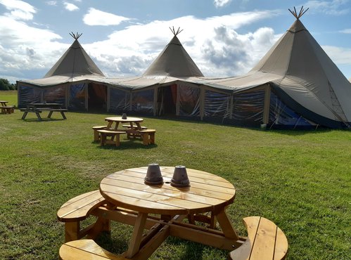 3x Giant Hat Tipis, 6m Catering Tents And Furnishings