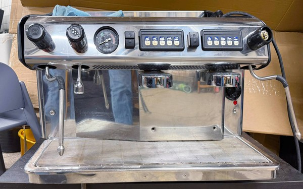 Commercial Espresso Coffee Machine Commercial Espresso Coffee Machine