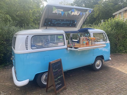 1971 Volkswagen T2 Early Bay Mobile Prosecco Bar